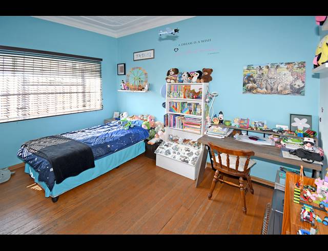 3 BEDROOM HOUSE FOR SALE IN KENSINGTON